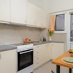 Ela Chania Apartman *
