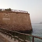 Ela Chania *